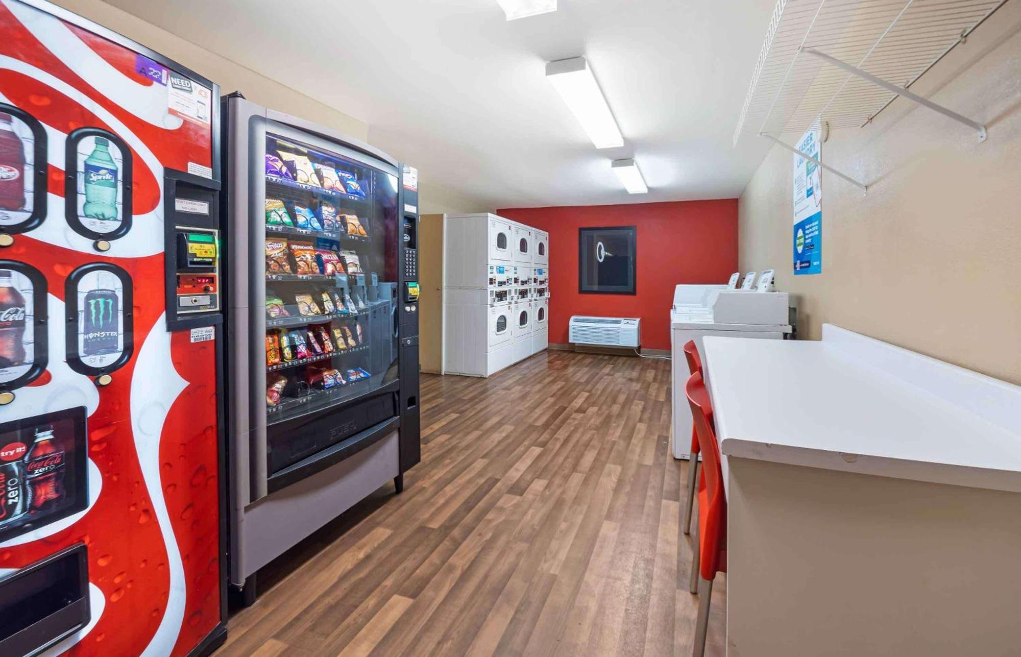 Extended Stay America Suites - Oklahoma City - Airport Esterno foto